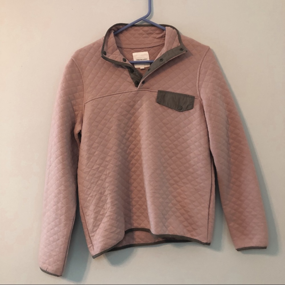 Thread & supply patagonia dupe pink quilted top